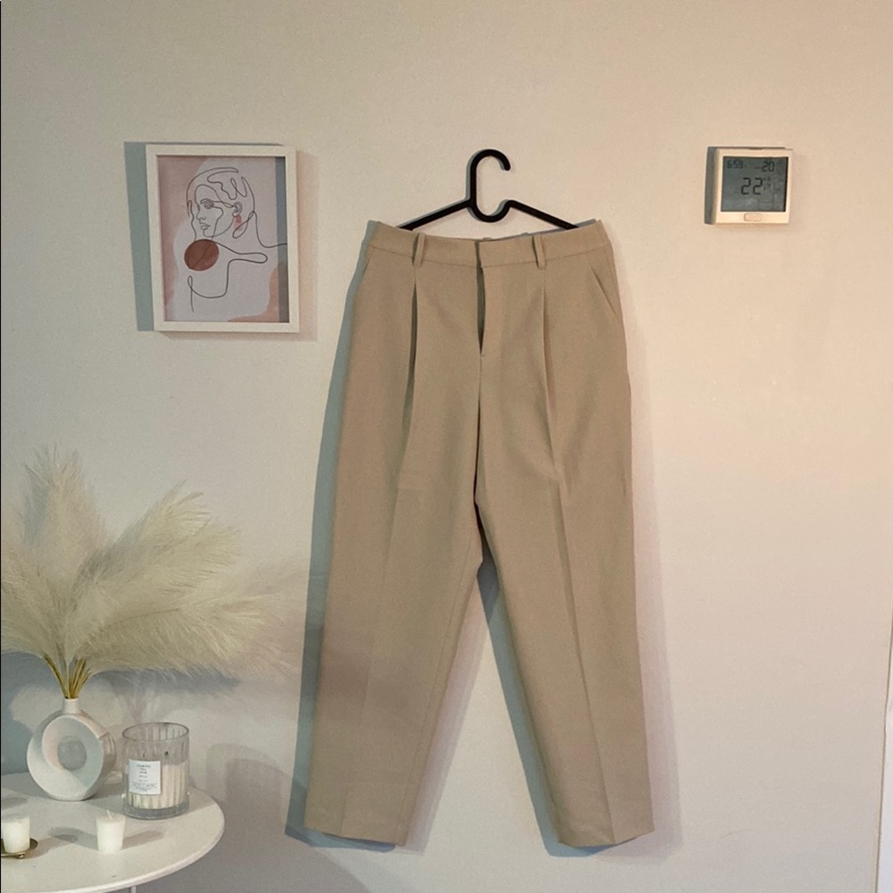 Men's Tan Pants
